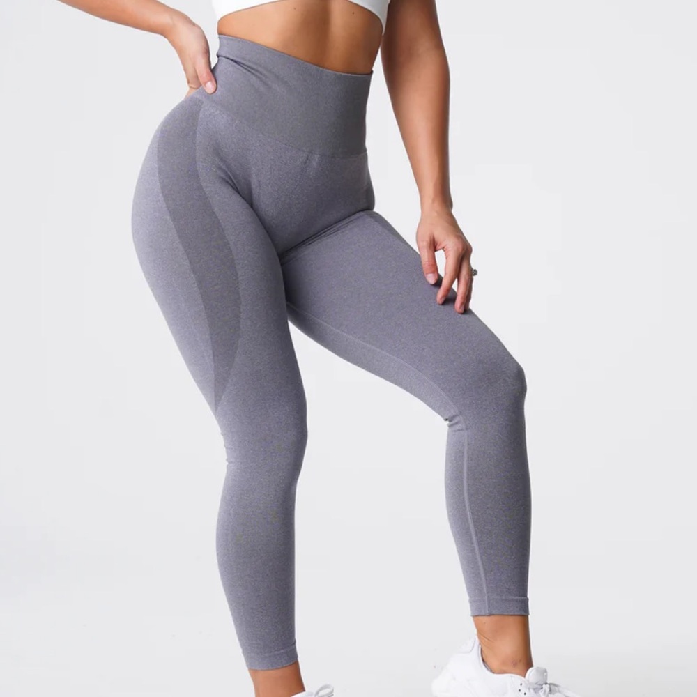 NVGTN Contour Seamless Leggings - Picture 2 of 8